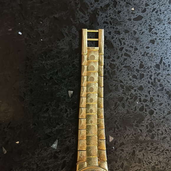 Gucci Watch - Picture 6 of 12